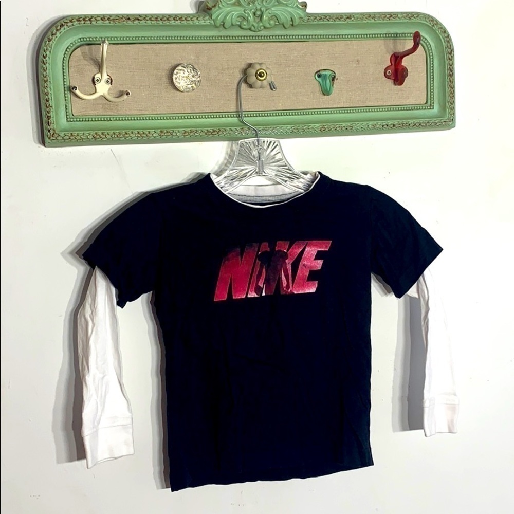 Nike layer football graphic T-shirt kids 4T